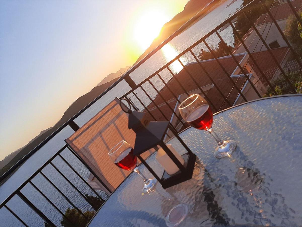 Apartmani Panorama 32 内乌姆 外观 照片